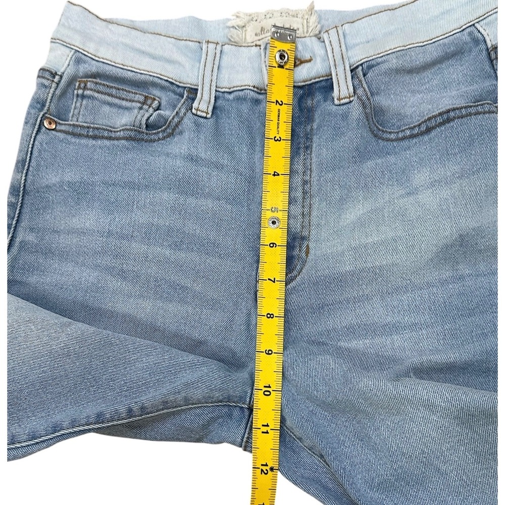 Altar'd State light wash flare jeans 27/5 - Picture 6 of 9
